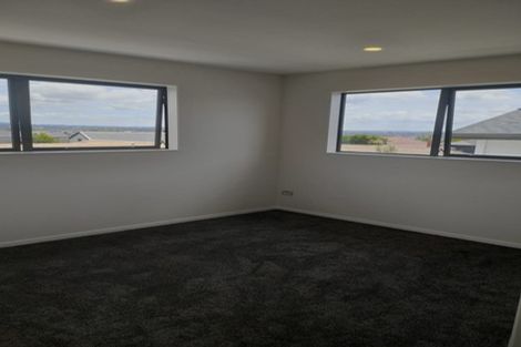 Photo of property in 1/5 Bolton Street, Blockhouse Bay, Auckland, 0600