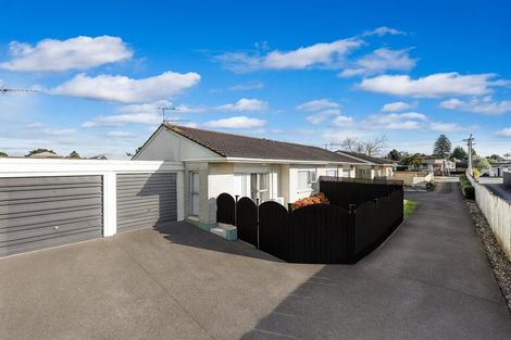 Photo of property in 3/50 Kenderdine Road, Papatoetoe, Auckland, 2025