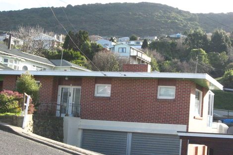 Photo of property in 6 Athol Place, Ravensbourne, Dunedin, 9022