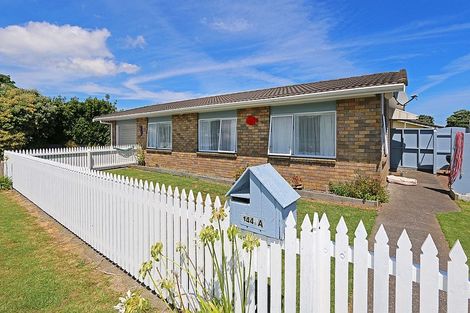 Photo of property in 144a Tasman Street, Opunake, 4616