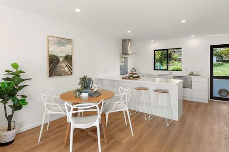 Photo of property in 87 Huia Street, Waikanae, 5036