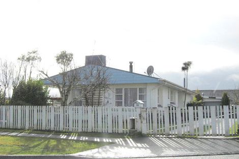 Photo of property in 10 Miro Street, Te Anau, 9600