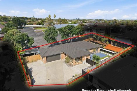 Photo of property in 8 Caldecote Place, Flat Bush, Auckland, 2019