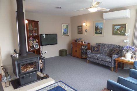 Photo of property in 163 Springs Road, Hornby, Christchurch, 8042