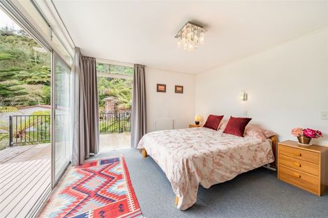 Photo of property in 81 Kamahi Street, Stokes Valley, Lower Hutt, 5019