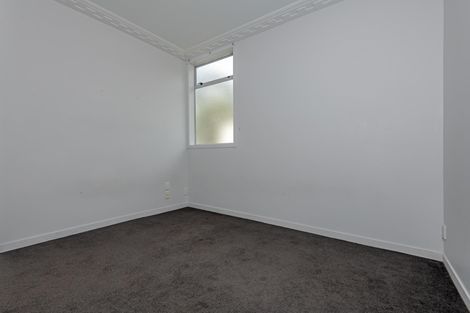 Photo of property in 2 Kowhai Street, Tokomaru, Palmerston North, 4474