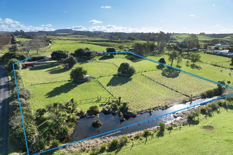 Photo of property in 499 Clark And Denize Road, Pukekawa, Tuakau, 2696