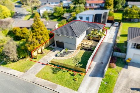 Photo of property in 76 Salamanca Road, Sunnynook, Auckland, 0620