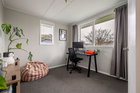 Photo of property in 98 Maxwells Line, Awapuni, Palmerston North, 4412