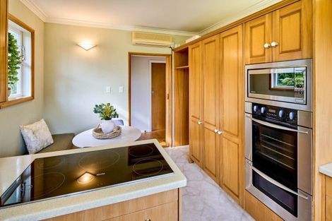 Photo of property in 65 Queens Grove, Hutt Central, Lower Hutt, 5010