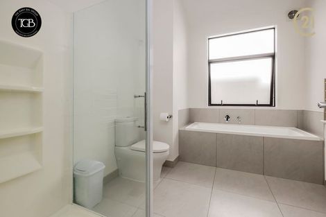 Photo of property in 17 Courage Road, Papakura, 2110