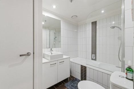 Photo of property in 303/277 Maunganui Road, Mount Maunganui, 3116