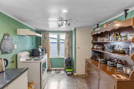 Photo of property in 157 Cambridge Street, Levin, 5510