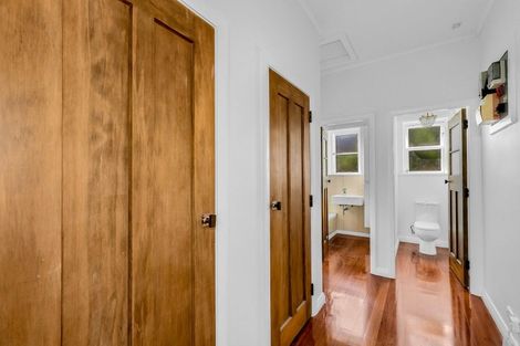 Photo of property in 63 Kiwi Road, Point Chevalier, Auckland, 1022