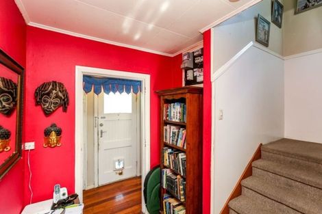 Photo of property in 40 Glenpark Avenue, Frankleigh Park, New Plymouth, 4310