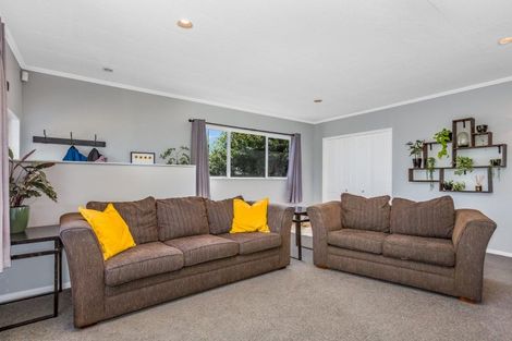 Photo of property in 33 Margaret Road, Raumati Beach, Paraparaumu, 5032