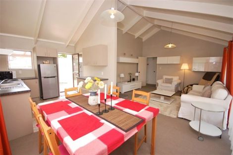 Photo of property in 21 Newberry Place, Richmond Heights, Taupo, 3330