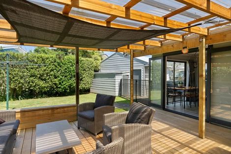 Photo of property in 14 Matipo Street, Levin, 5510