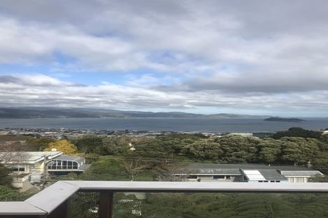 Photo of property in 53 London Road, Korokoro, Lower Hutt, 5012