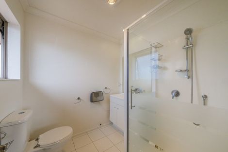 Photo of property in 116 Ruapehu Drive, Fitzherbert, Palmerston North, 4410
