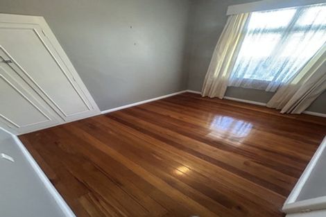 Photo of property in 32 Sabina Street, Shirley, Christchurch, 8013