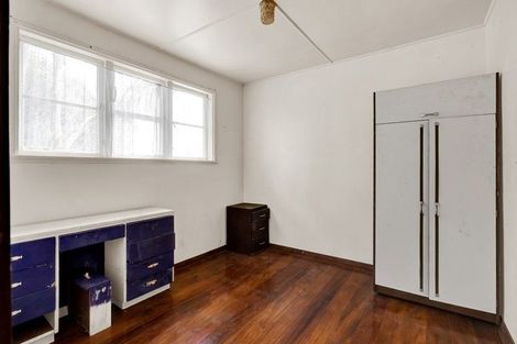 Photo of property in 5 Gisborne Terrace, Opunake, 4616