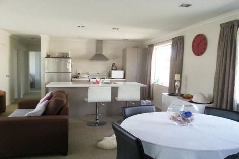 Photo of property in 4b Northpoint Way, Bell Block, New Plymouth, 4312