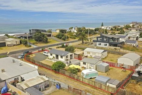 Photo of property in 494 Pukehina Parade, Pukehina, Te Puke, 3189