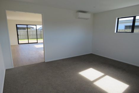 Photo of property in 5 Cress Street, Halswell, Christchurch, 8025