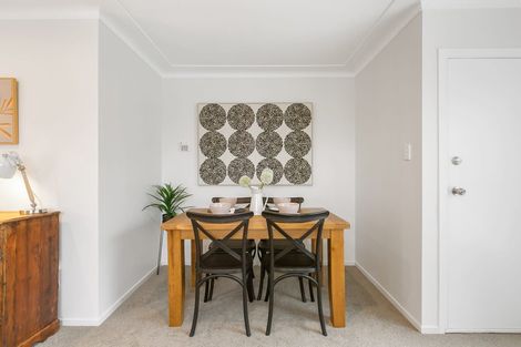 Photo of property in 1b Bowater Place, Manurewa, Auckland, 2102