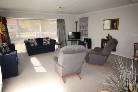 Photo of property in 11 Newton Place, Westbrook, Palmerston North, 4412