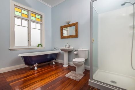 Photo of property in 28 Cardwell Street, Onehunga, Auckland, 1061