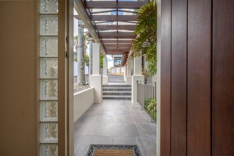 Photo of property in 1/13 Takutai Avenue, Bucklands Beach, Auckland, 2012