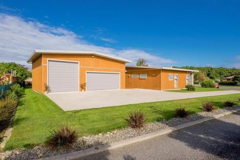 Photo of property in 7 Kilsby Place, Levin, 5510