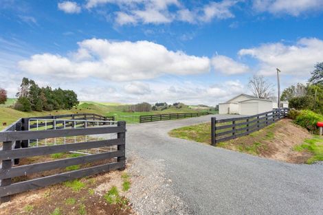 Photo of property in 25 Momona Road, Greenlane, Auckland, 1051
