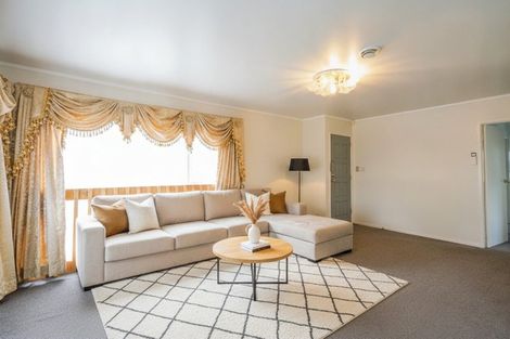 Photo of property in 32a Sikkim Crescent, Clover Park, Auckland, 2019