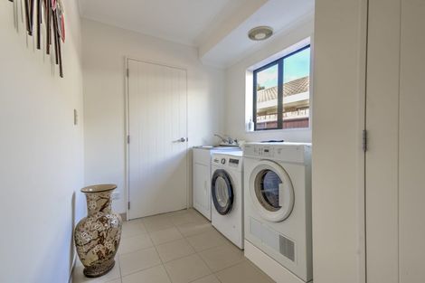 Photo of property in 9 Montrose Crescent, Huntington, Hamilton, 3210