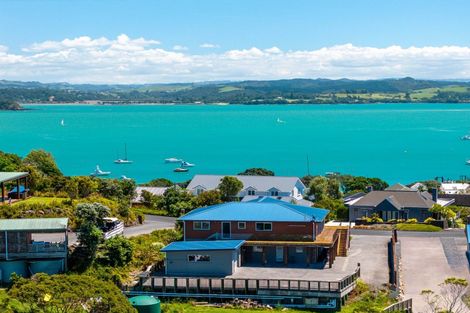 Photo of property in 14 Gould Street, Russell, 0202