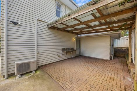 Photo of property in 7 Lewis Road, Pakuranga, Auckland, 2010