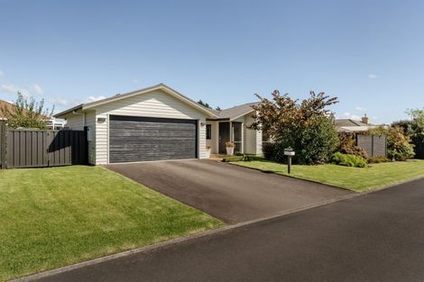 Photo of property in 3 Hanwood Way, Pyes Pa, Tauranga, 3112