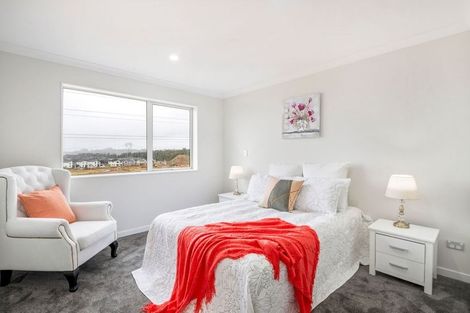 Photo of property in 50 Tir Conaill Avenue, Flat Bush, Auckland, 2019
