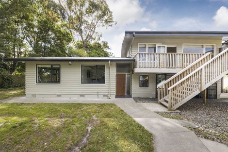 Photo of property in 4 Waicola Drive, Fitzherbert, Palmerston North, 4471
