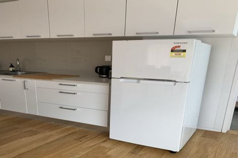 Photo of property in 4/87 Ocean View Road, Hillcrest, Auckland, 0627