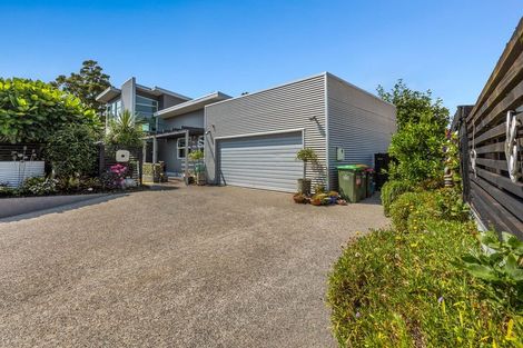 Photo of property in 84b Carrington Street, Lower Vogeltown, New Plymouth, 4310