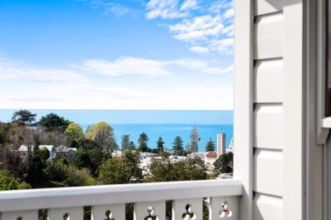 Photo of property in 18 Sealy Road, Bluff Hill, Napier, 4110