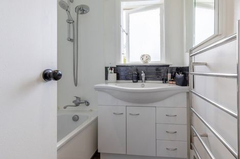 Photo of property in 112 Racecourse Road, Waipukurau, 4200