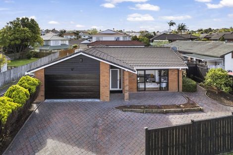 Photo of property in 13 Edendale Road, Somerville, Auckland, 2014