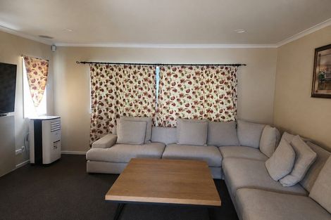 Photo of property in 1/10 Ingram Street, Papakura, 2110