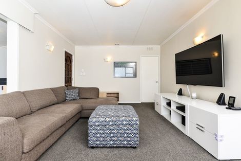 Photo of property in 42 Blomfield Street, Nawton, Hamilton, 3200