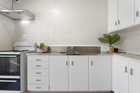 Photo of property in 5/23 Orams Road, Hillpark, Auckland, 2102